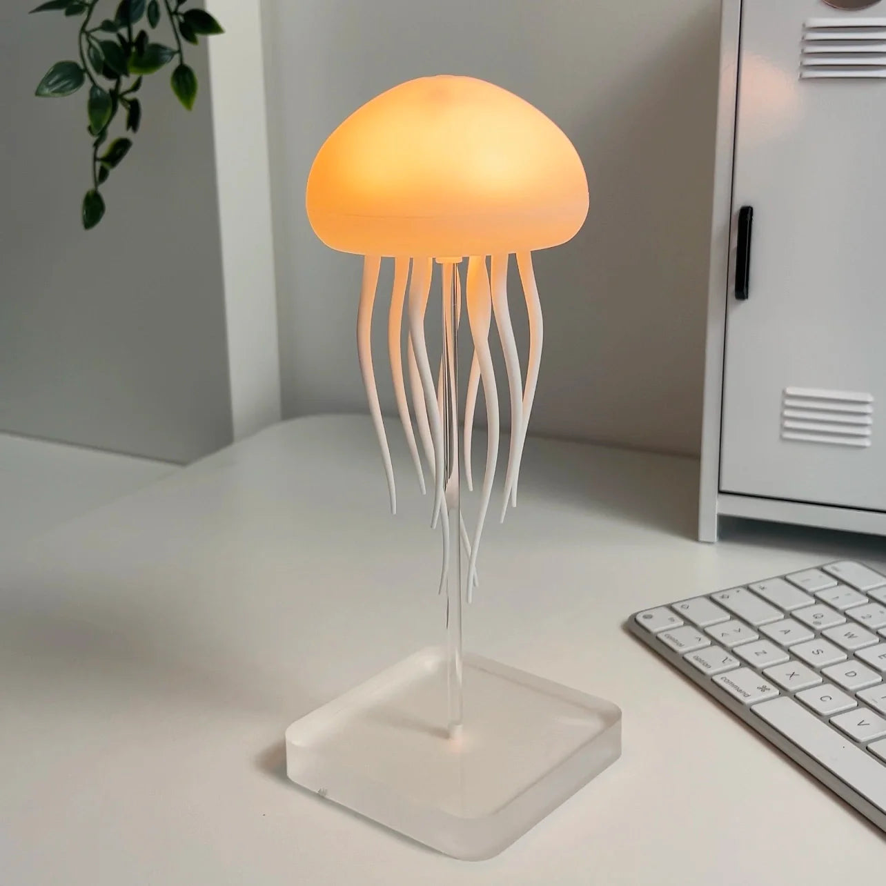 Luminous Jelly LED Lampe – Dein kleiner Ozeanfreund für Zuhause!